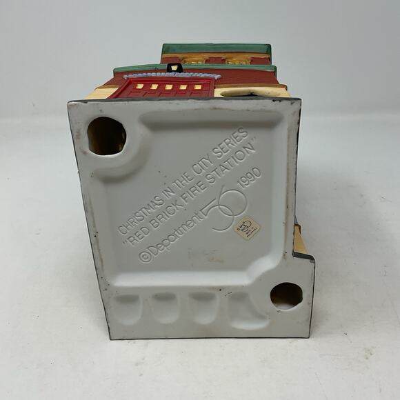 Dept 56 Red Brick Fire Station Christmas In The City Heritage Village 5536-0 - Picture 9 of 14